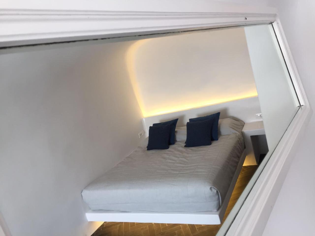 Altana Cliffside Villas 이메로비글리 외부 사진