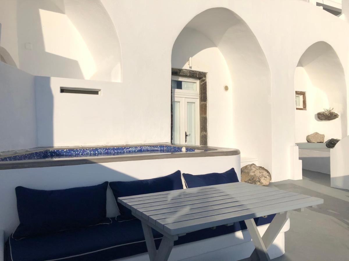Altana Cliffside Villas 이메로비글리 외부 사진